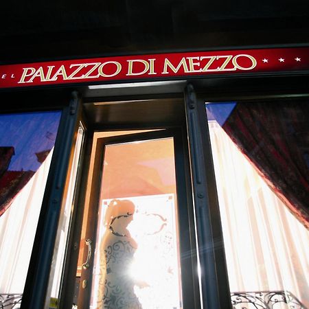 Hotel Palazzo Di Mezzo Carru Exterior photo